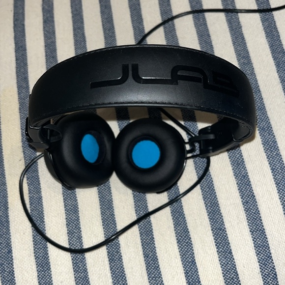 JLab Studio Wireless On-Ear Headphones—BlueTooth - Picture 3 of 6